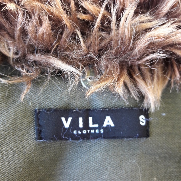 Vila Jacket DK Denmark Cargo Safari Leather Removable Fur Collar Quilt Lined S - Picture 7 of 8